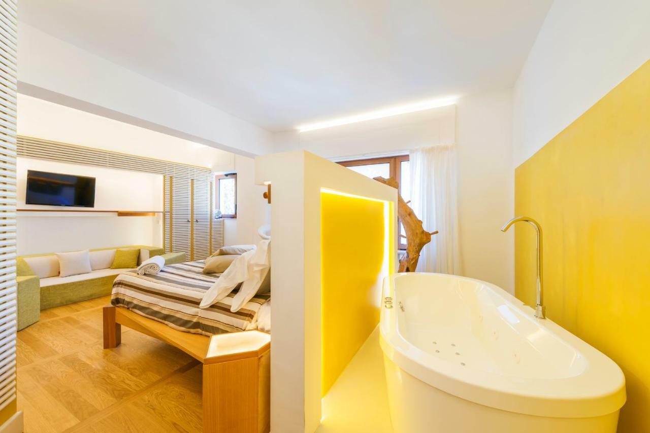 Luiselle Charming Accommodation Sorrento City Center Екстер'єр фото