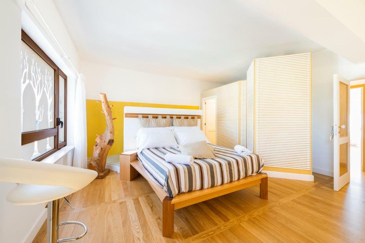 Luiselle Charming Accommodation Sorrento City Center Екстер'єр фото